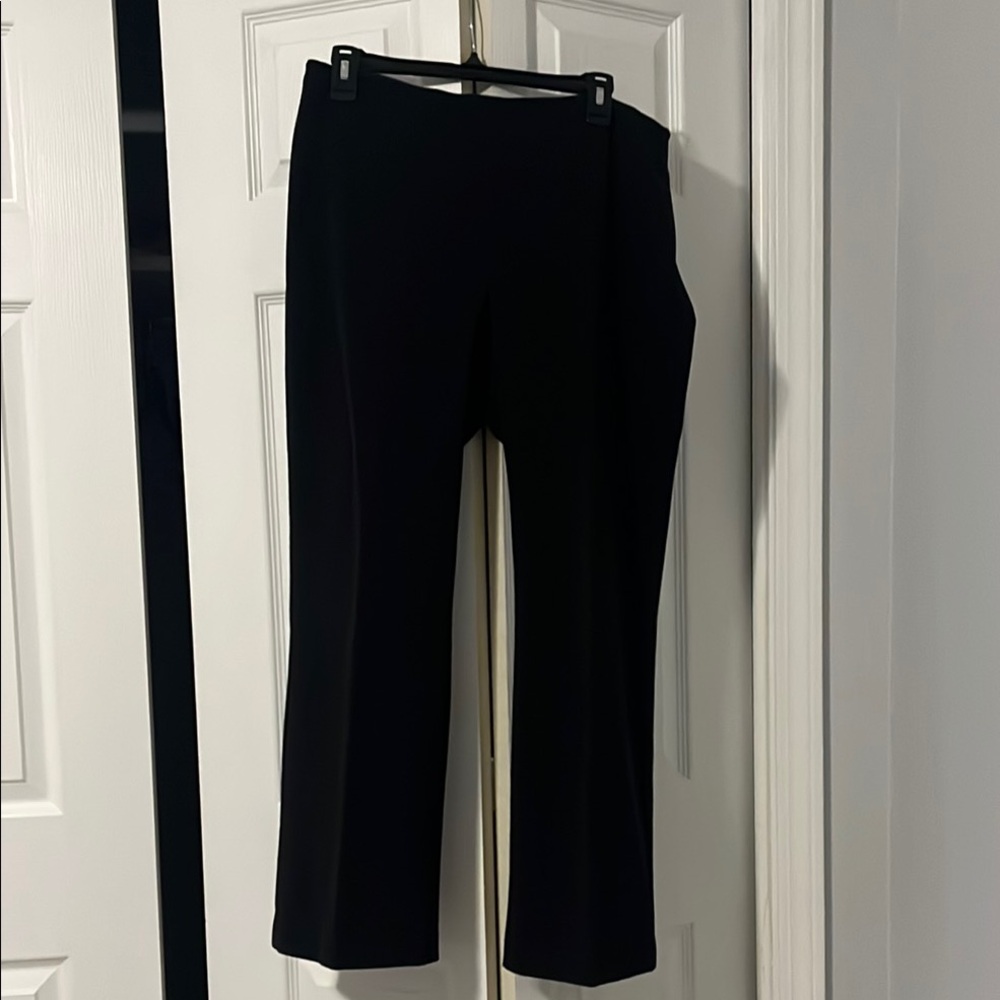 The Limited Black Ankle Cropped Pants & Jumpsuits
